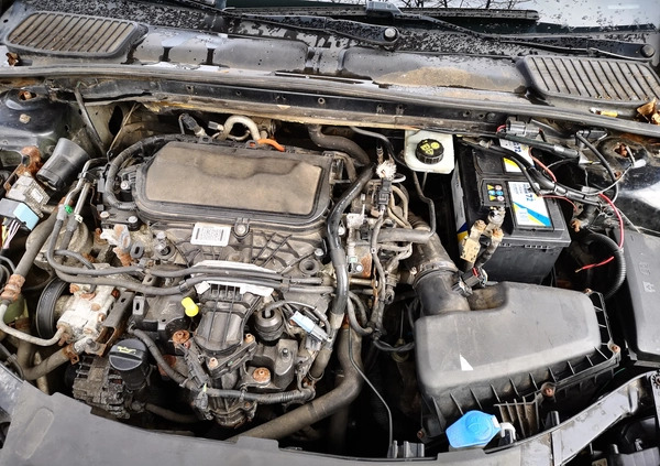 Ford Mondeo cena 15000 przebieg: 380000, rok produkcji 2010 z Goleniów małe 46